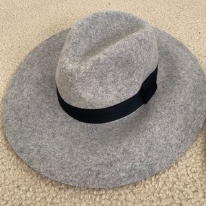gray hat